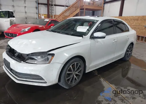 2017 Volkswagen Jetta 1.4T Se z USA, uszkodzony, nr VIN 3VWB67AJ4HM314604